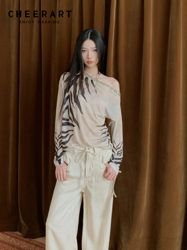 CHEERART 제브라 오프 숄더 디자이너 긴팔 탑 2 - Street Fashion Fall 2025 리뷰 및 가격