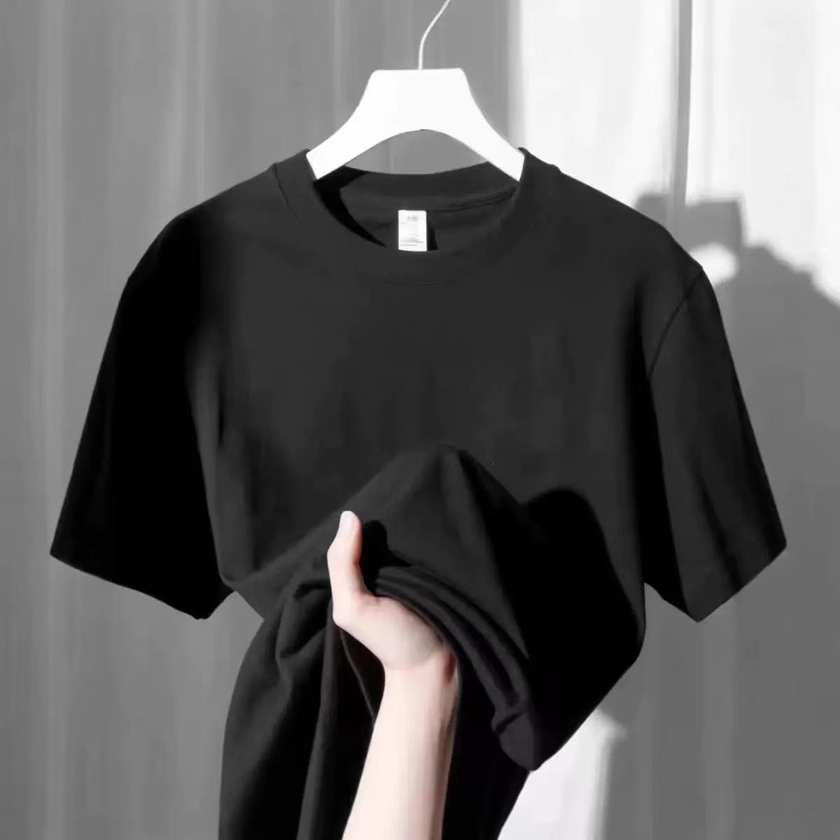 레트로 스타일 뉴욕 스카이라인과 자유의 여신상 그래픽  - Street Style New York Fashion 리뷰 및 가격